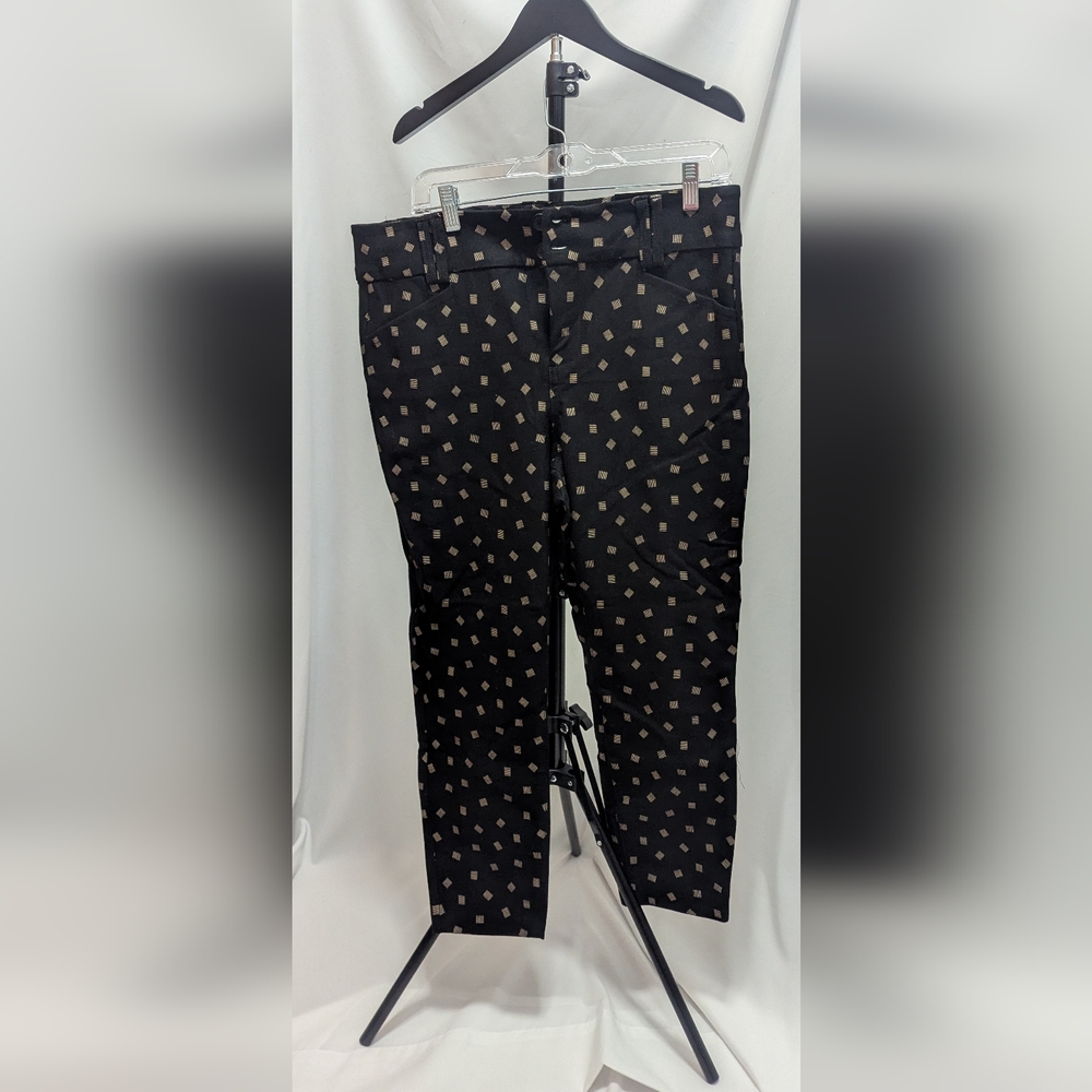 torrid Black Ankle Pants with Gold Geometric Print